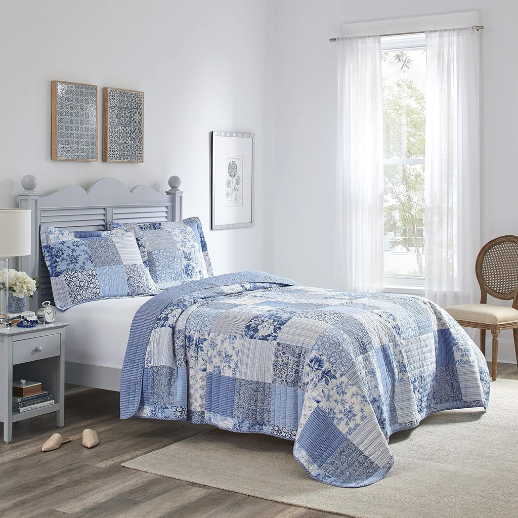 Blue Cotton Reversible Patchwork Paisley Floral Quilt Set with Shams